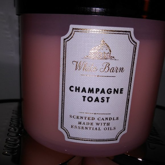 Set of 3 White Barn‎ Candles - Picture 3 of 6